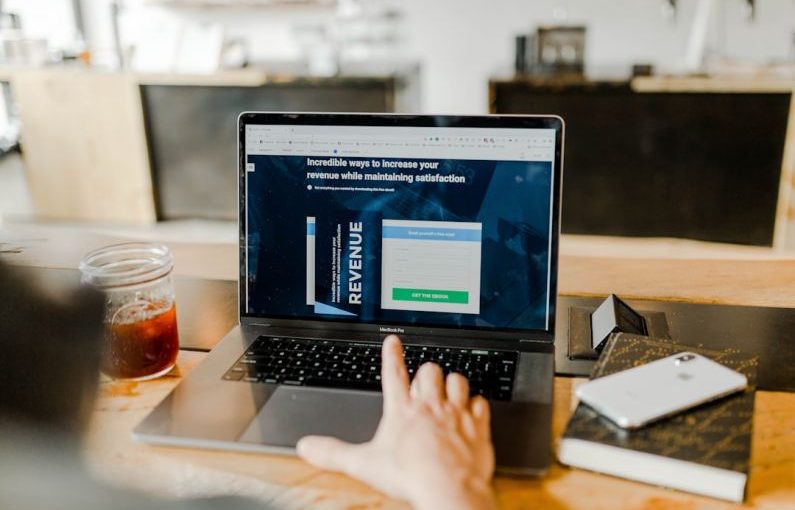 PPC Analytics - turned-on MacBook